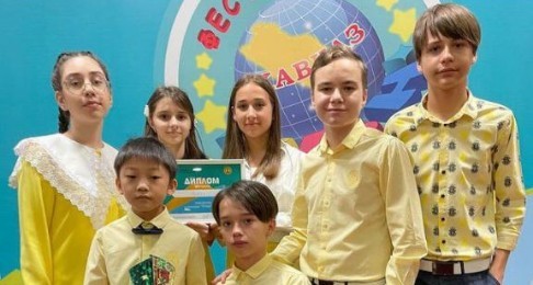 Сегодня в Грозном прошел фестиваль детских команд КВН 