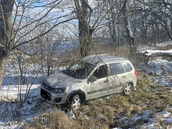 На трассе "Владикавказ-Моздок" погибла 25-летняя девушка