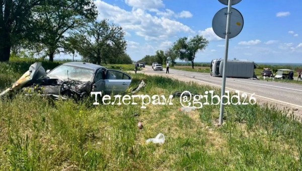 Три человека пострадали в аварии на Ставрополье
