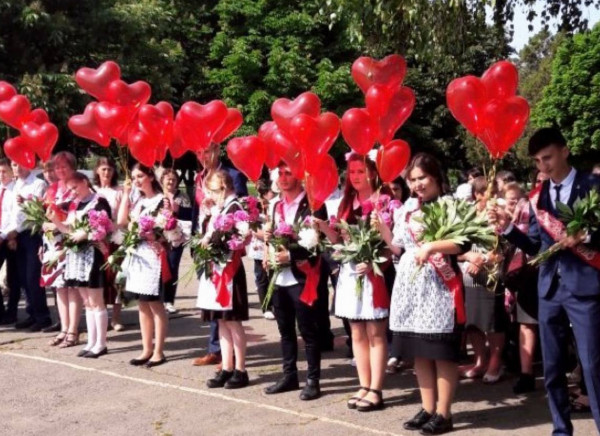 Больше 3 тысяч школьников Ставрополья отметят выпускной бал
