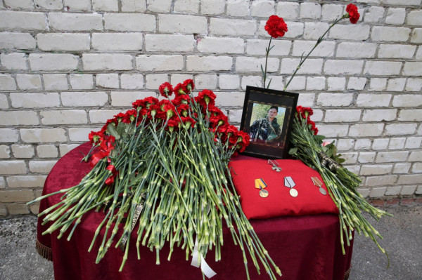 В Ставрополе почтили память погибшего на Донбассе военнослужащего
