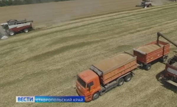 Ставропольские аграрии переходят на отечественную технику