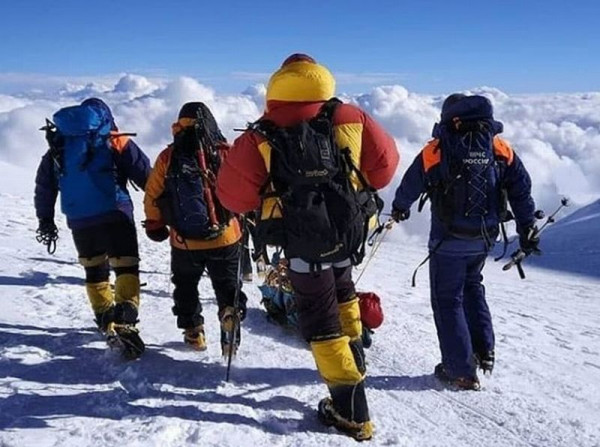Тело альпиниста из Москвы обнаружили на Эльбрусе