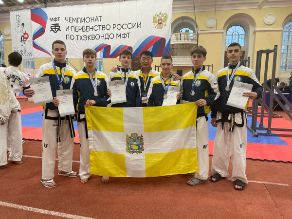 Тхэквондисты из Ставрополя завоевали 29 медалей на Чемпионате и Первенстве России