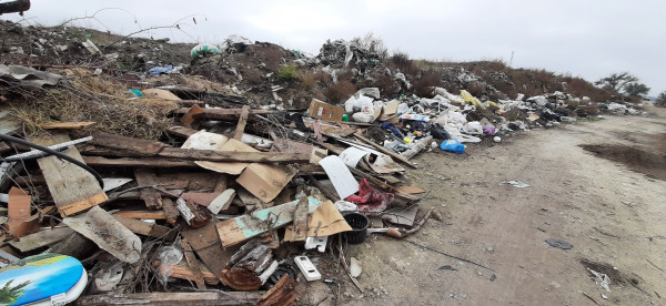 Ещё одну стихийную свалку на землях сельхозназначения обнаружили в Ставропольском крае