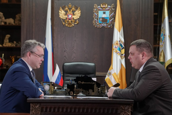 Губернатор Владимиров поручил главам округов оказывать поддержку участникам СВО и их семьям