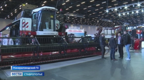 Аграриям Ставрополья предлагают пересесть на комбайны с электронным управлением