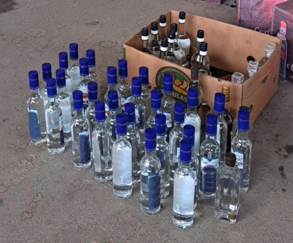 Ставропольцы планировали продать почти 360 литров контрафактного алкоголя