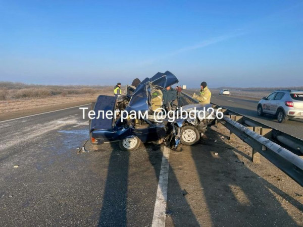На Ставрополье водитель из Дагестана разбился на автодороге Кавказ