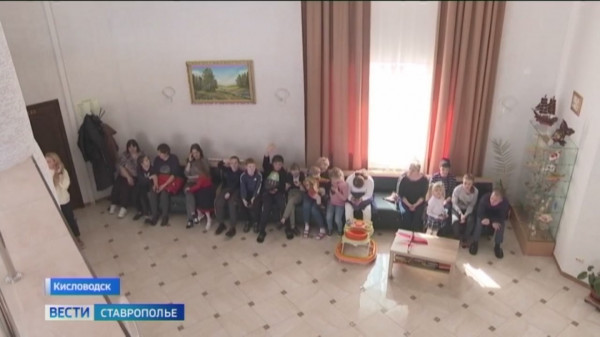 В Кисловодск приехали воспитанники луганской школы-интерната для слабовидящих