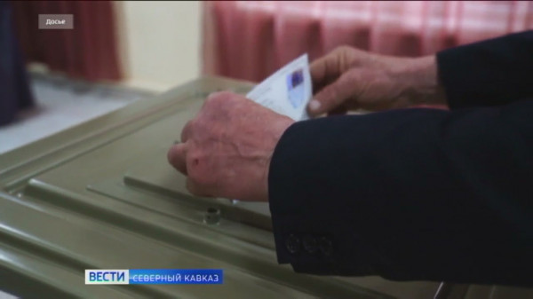 Полпред Юрий Чайка отметил высокий уровень проведения выборов президента РФ в СКФО
