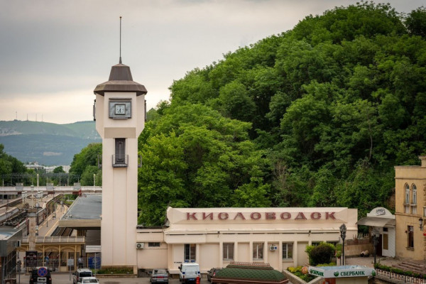 ЖД вокзал Кисловодска остается в лидерах направлений на Северном Кавказе