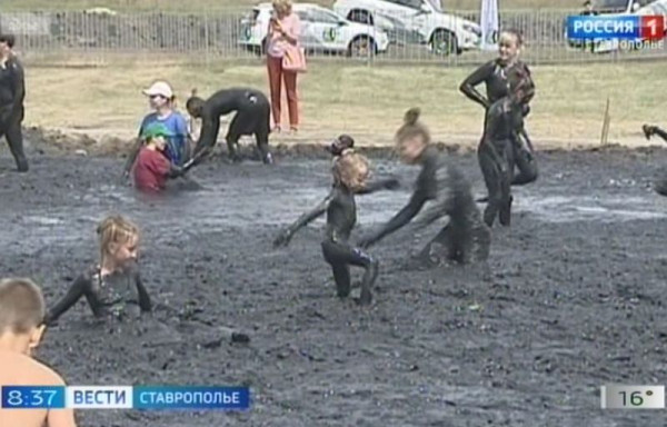 В Железноводск приглашают всех желающих ударить лицом в грязь