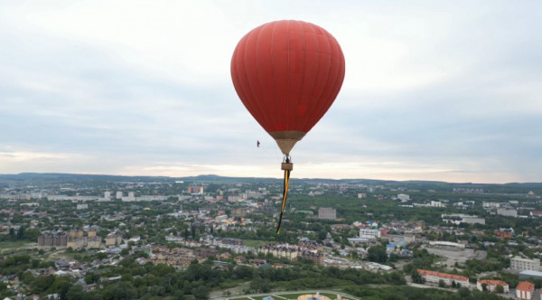 Воздушный шар в память о героях запустили на Ставрополье