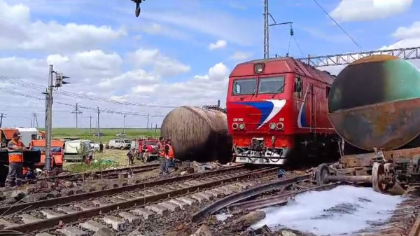 Поезда из Кисловодска, задержавшиеся в Ростовской области, возобновили движение