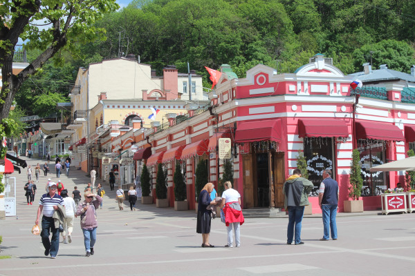 На майские праздники Ставрополье посетили 305 тысяч туристов